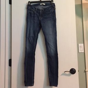 Hollister jegging medium wash size 0 regular
